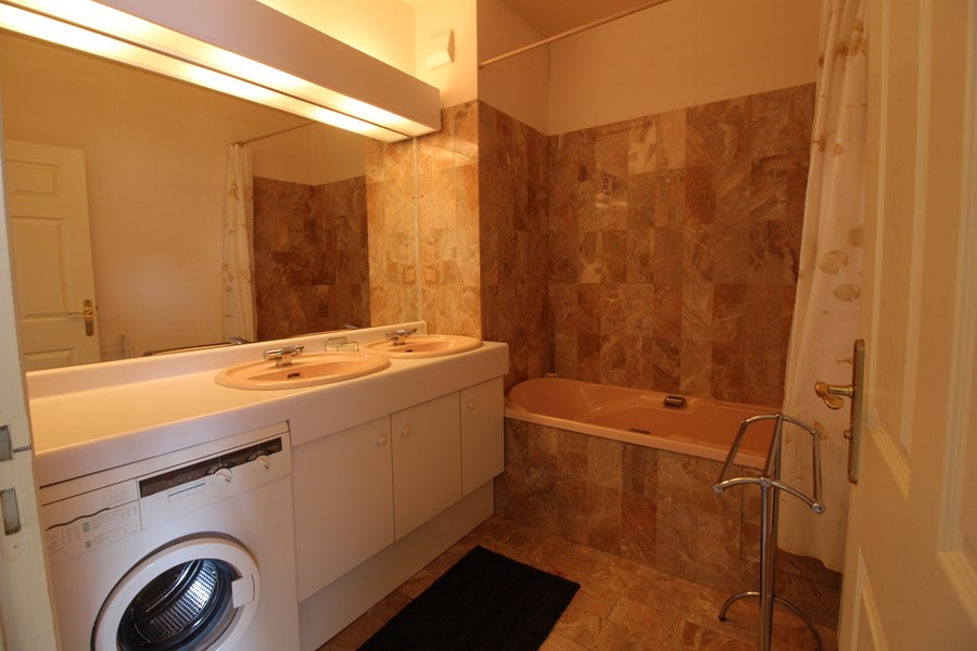 /picture/helios/116215201/GRAND LARGE A C4/6_2026-01-05CET00h00-13.jpg